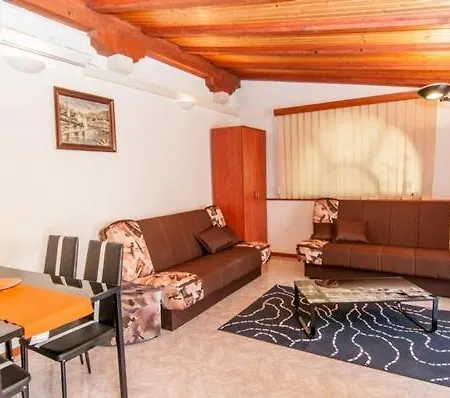 Vesna Appartement *